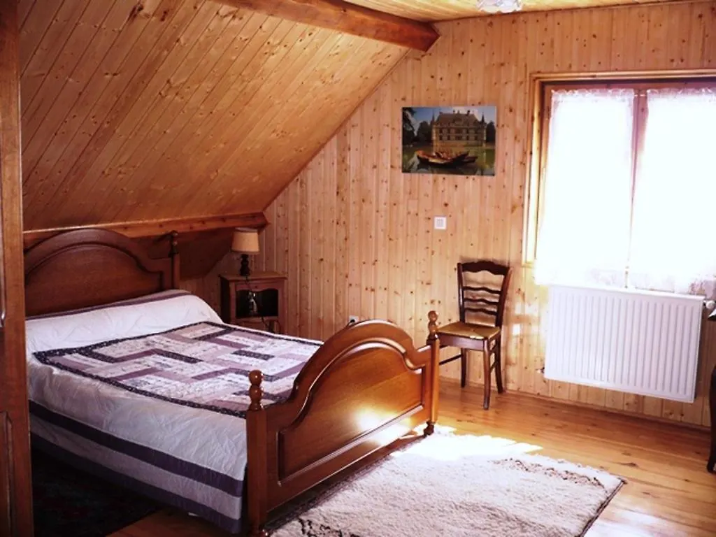 Holiday home Gite La Fougere Vue Sur La Campagne Verrieres-en-Forez